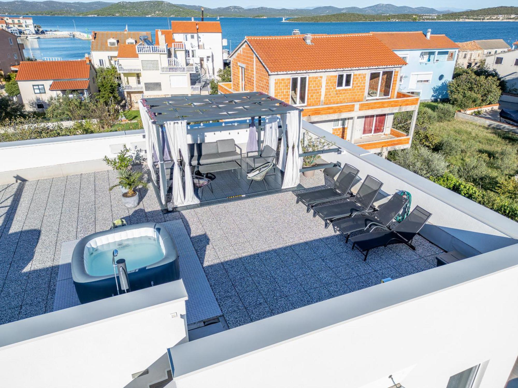 Apartmani Hiza I Vila ベティナ エクステリア 写真